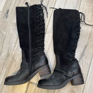 Miz Mooz Elegant Black Lace-Up Boots